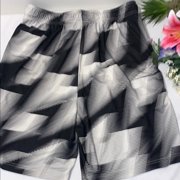 Nike DRI-FIT Athletic Black and White  Shorts - Picture 3 of 5